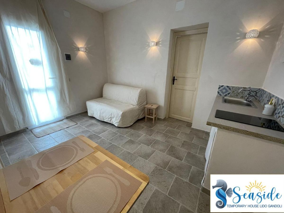 Apartament Seaside Temporary House Leporano Zewnętrze zdjęcie